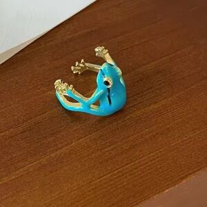 Blue Frog Gold Reptile Ring